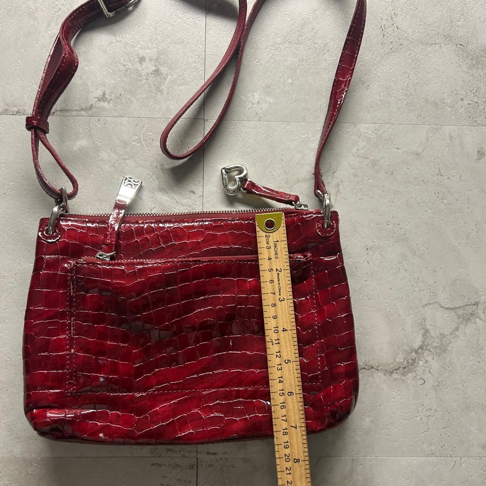 Brighton Crossbody Bag Red Croc Embossed Patent Leather Y2K Heart Charm Small - Picture 7 of 10